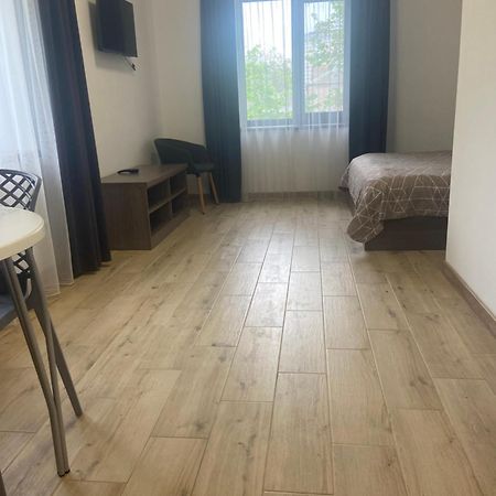 Four Rooms Apartments Czerkasy Zewnętrze zdjęcie