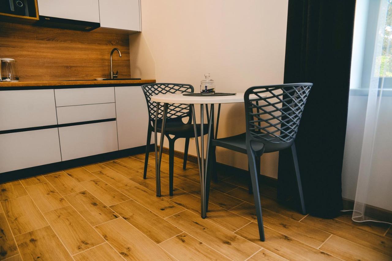 Four Rooms Apartments Czerkasy Zewnętrze zdjęcie