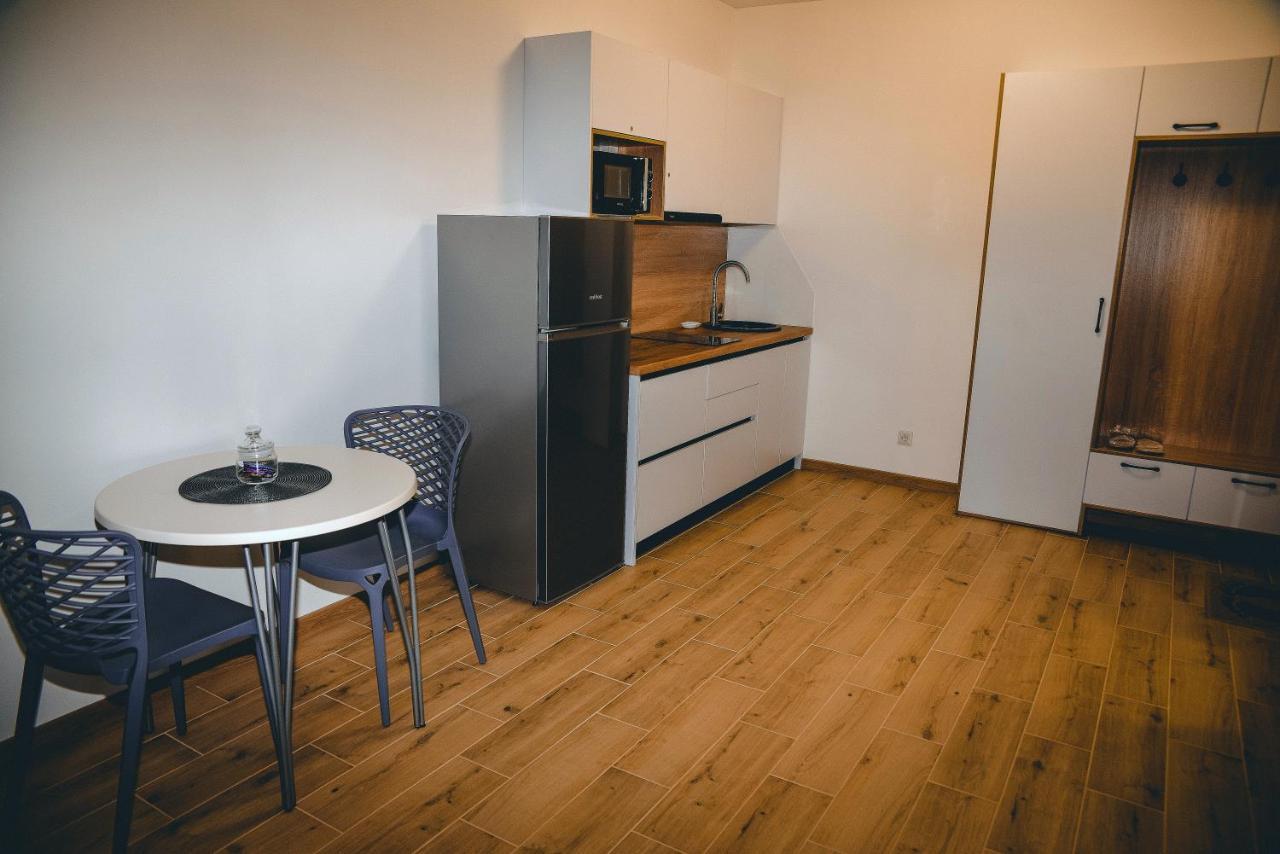 Four Rooms Apartments Czerkasy Zewnętrze zdjęcie