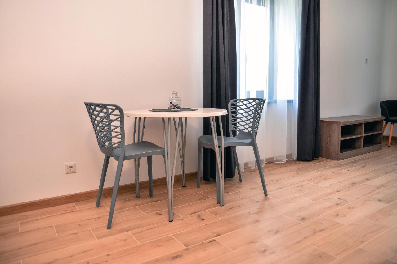 Four Rooms Apartments Czerkasy Zewnętrze zdjęcie